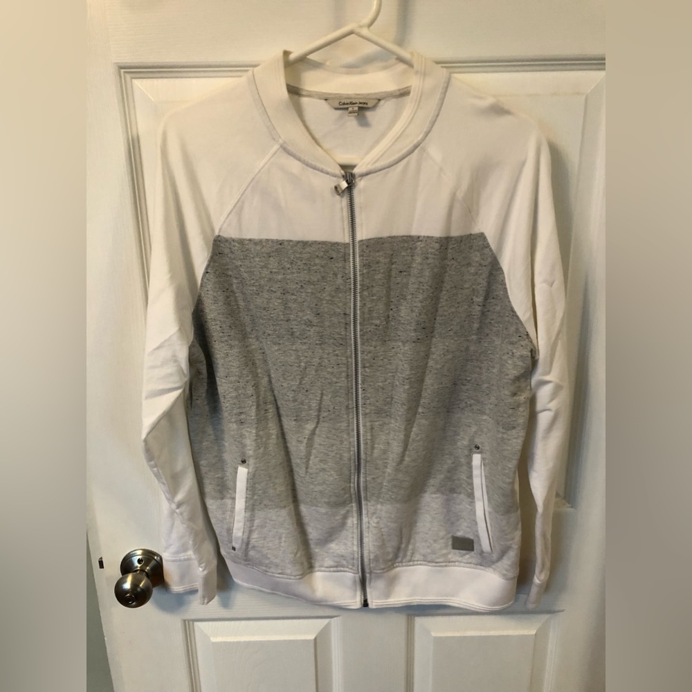 Calvin Klein Hoodie - Size L
